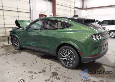 2025 Ford Mustang Mach-E Premium from USA, damaged, VIN 3FMTK3SU5SMA27392